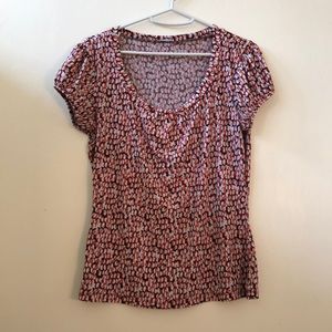 ☀️SALE! 🎈5/$15 Pretty orange patterned top